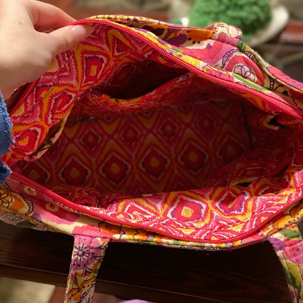 Vera Bradley paisley print
